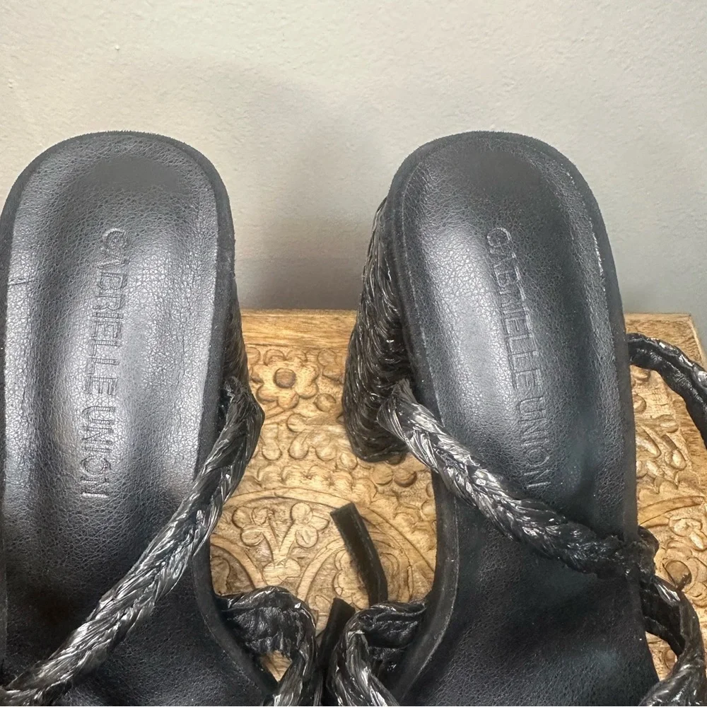 Woven Platform Sandals with Block Heel in Black